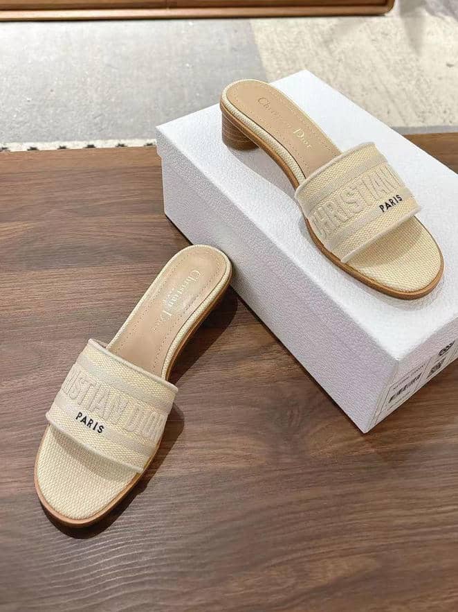 Dior Dway striped embroidered slide sandals, with heel-5